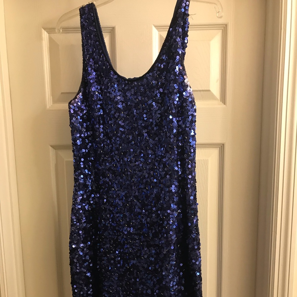 Blue sequin dress!
